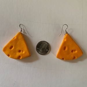 Foam Cheese Earrings (FREE WITH 5$ ORDER)